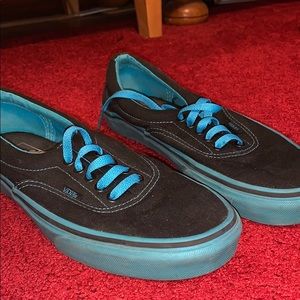 Vans size 8